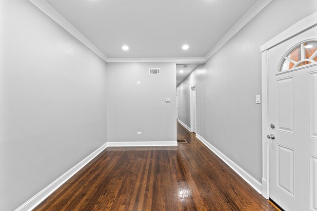 Photo - 4234 S Washtenaw Ave.