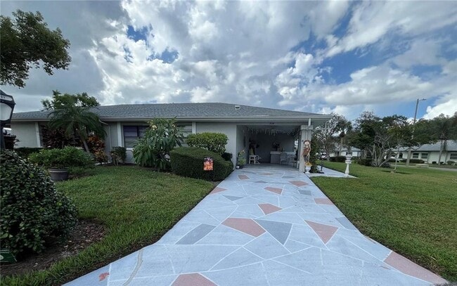 Building Photo - 2104 Hereford Dr Unit 2104