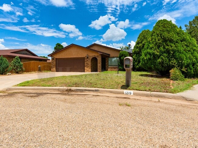 Photo - 1219 Gemini Cir