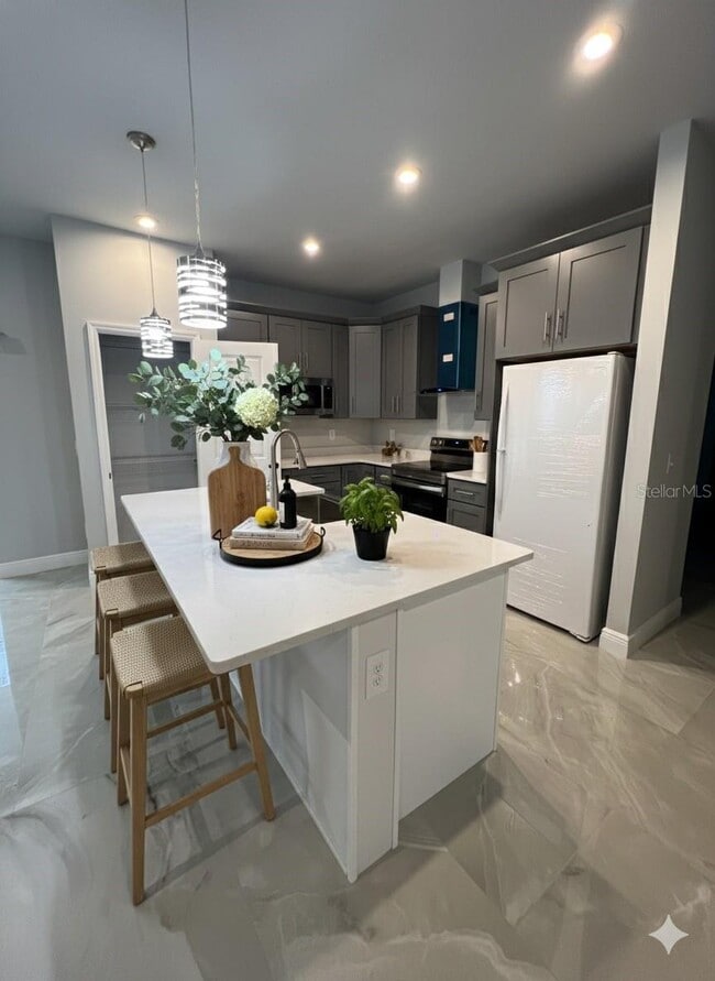 Photo - 373 Amberjack Ct