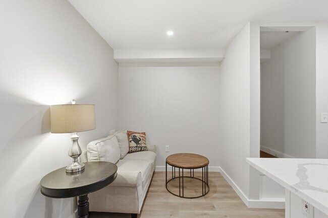 Photo - 48 S Carrollton Ave