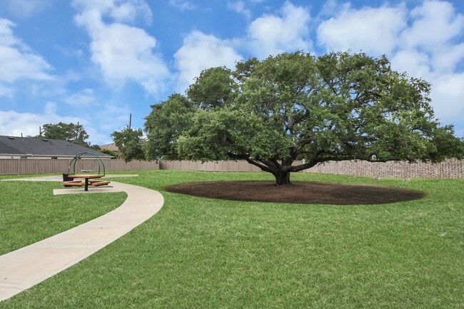 Photo - 1618 Westway Dr