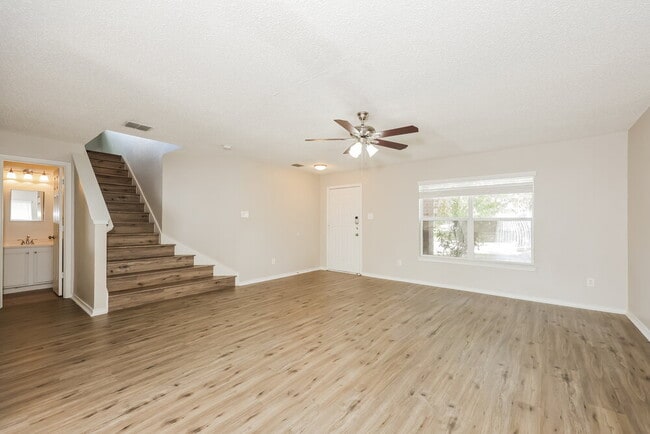 10129 Chapel Glen Ter