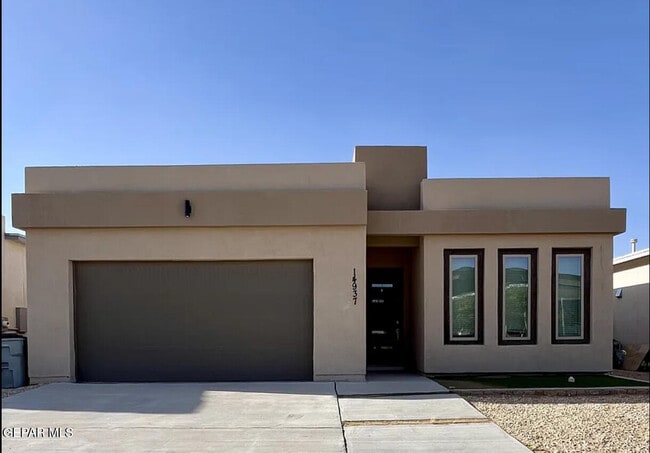 Building Photo - 14937 Tierra Mirage Ave Rental