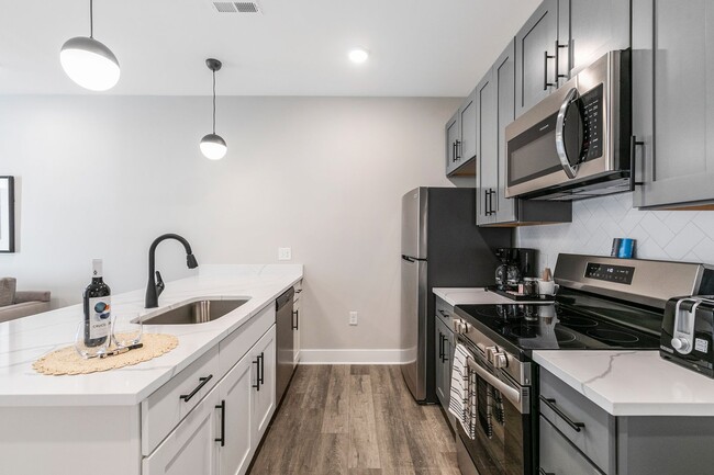 Photo - FFH Short Term Rental Unit 319