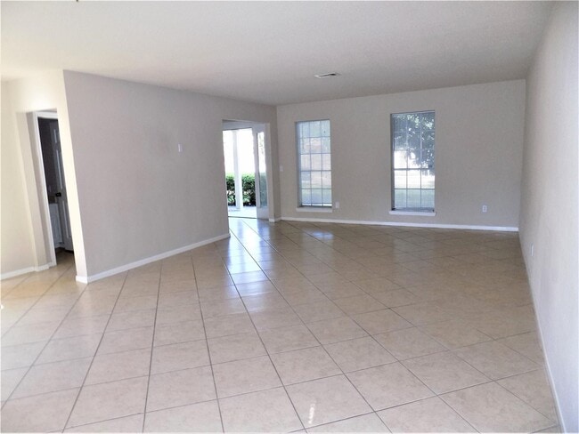Photo - 12315 Mill Ridge Dr
