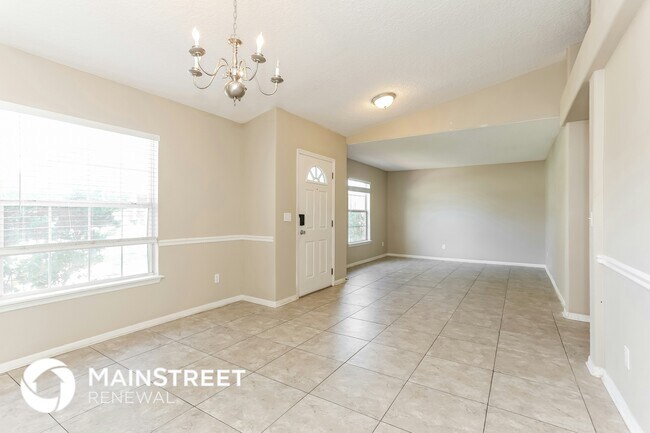 Photo - 10002 Lancashire Dr