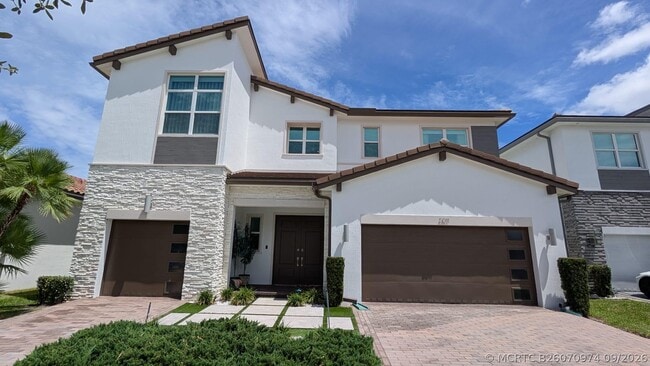 Building Photo - 5011 Beland Dr