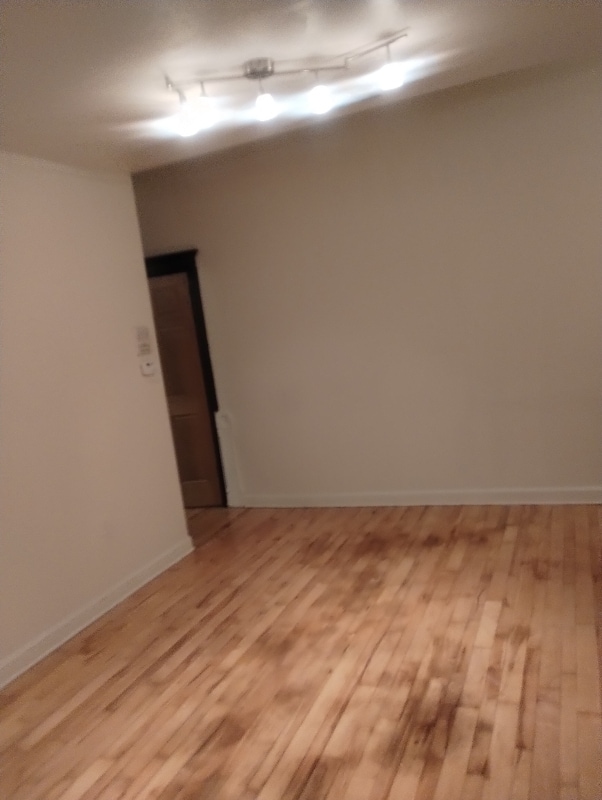 Photo - 1942 W Division St Unit 2R