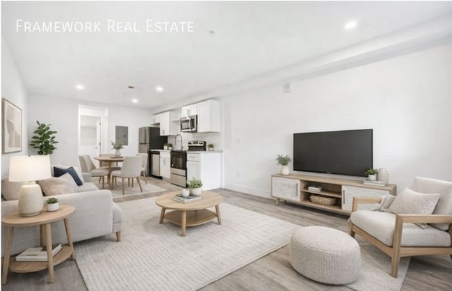 Building Photo - 1685 Reed St Unit 3