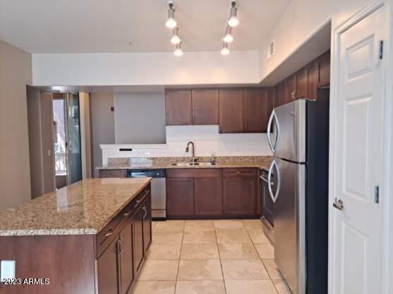 Photo - 1920 E Bell Rd Unidad 1114