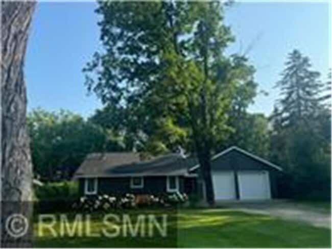 Building Photo - 39 Grove St