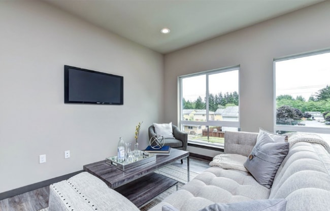 Photo - 14920 Manor Way