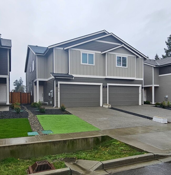 Brand New 4-Bedroom Duplex for Rent in Lacey! - Brand New 4-Bedroom Duplex for Rent in Lacey! House