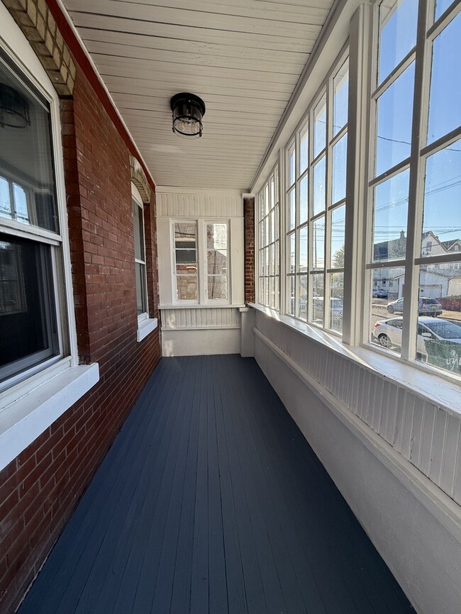 Photo - 438 Neville St