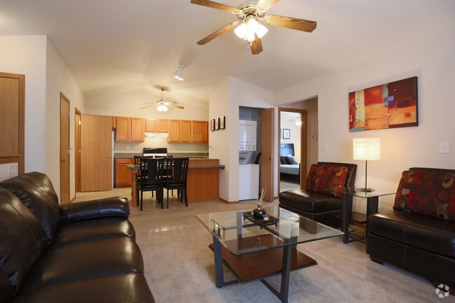 Lake Pointe Apartments