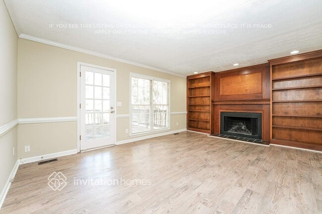 Photo - 2069 Plantation Rd