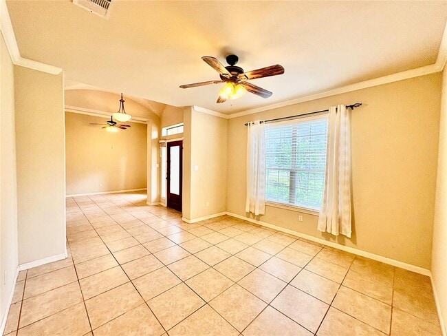 Photo - 15210 Falcon Dr