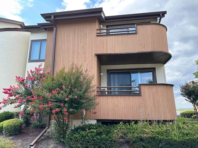 Building Photo - 116 Wahoo Dr Unit 116 Rental