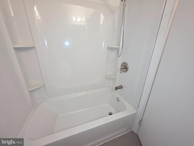 Photo - 5310 Rutland St