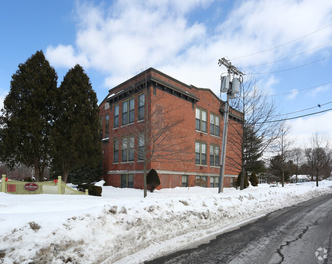 Photo - Union Free School Apartments