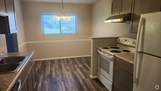 Building Photo - 38 Providence Dr Unit #50 Rental