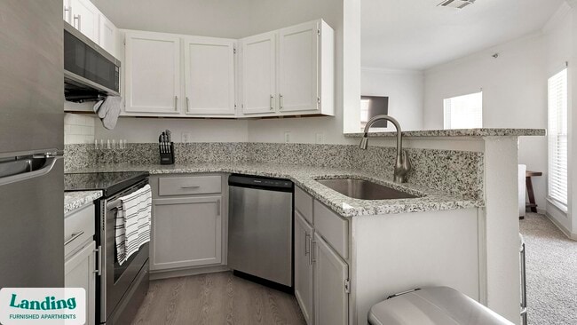 Photo - 19275 Stone Oak Pkwy Unidad 125.1410316