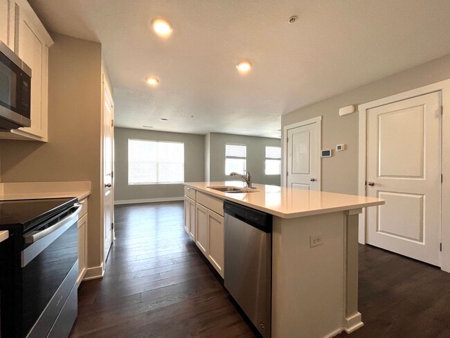 Photo - 213 NE 23rd Ln