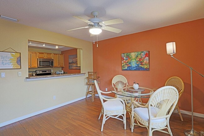 Photo - Palms at Waters Edge 3344-M6 Unit Palms at Waters Edge 3344 N. Key Dr. #M6