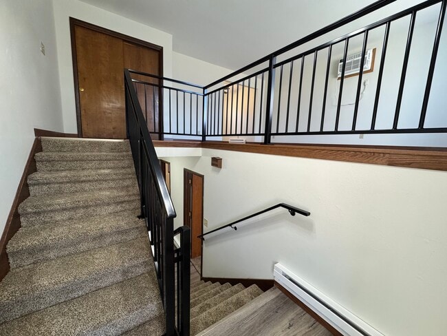 Photo - 3017 Pine Lodge Rd