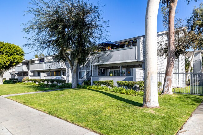 Photo - Brookhurst Village