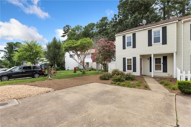 Photo - 337 Hutton Cir