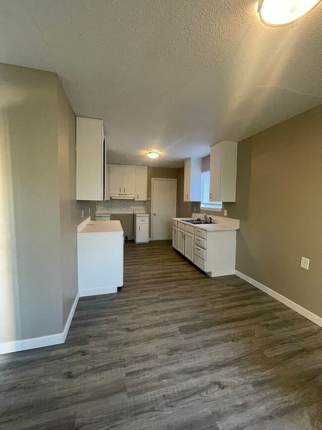 Photo - Spacious 3 Bed! Your Next Home Awaits!