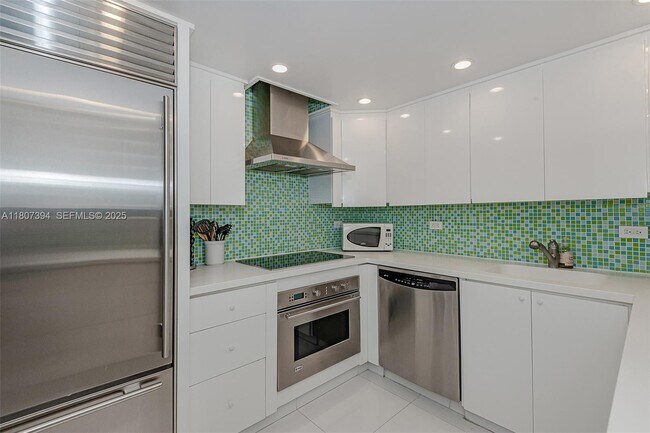 Photo - 2301 Collins Ave Unidad 1538