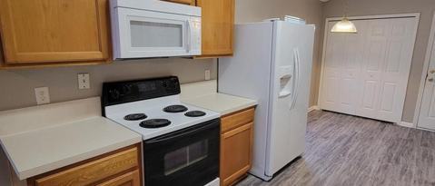 Photo - 24 Zoeller Ct