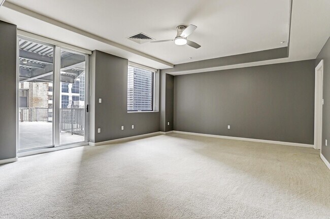 Photo - 914 Main St Unit 2104