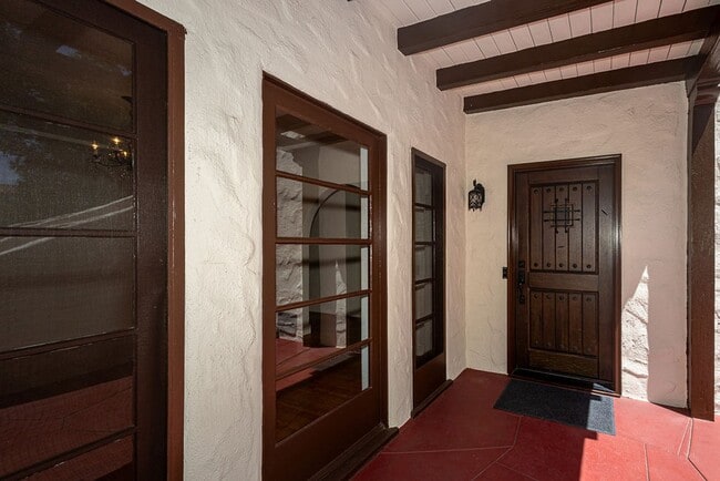 Photo - 1221 S Sycamore Ave