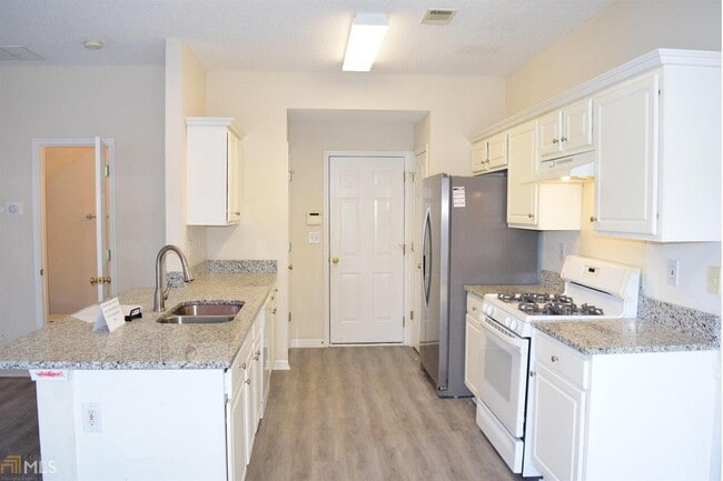 Photo - 3625 Gainesway Ct NW