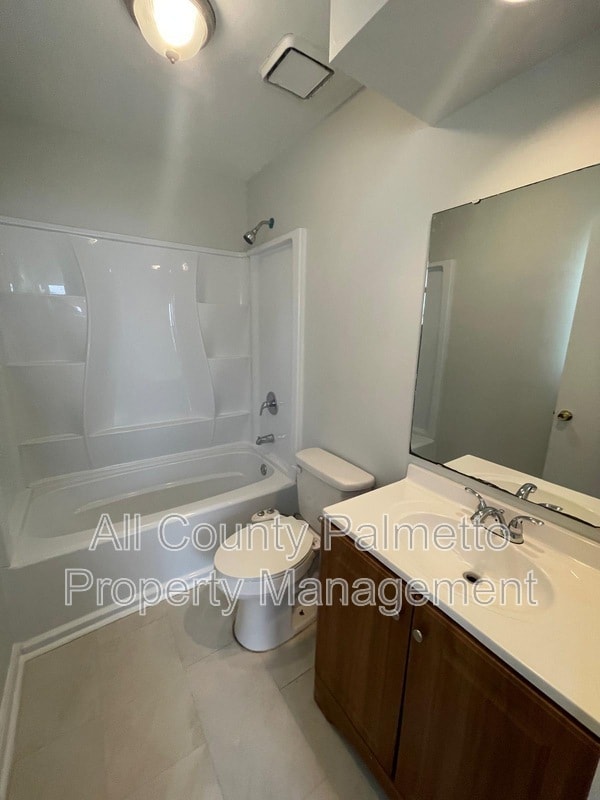 Photo - 5143 Eastway St
