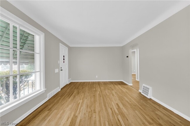 Photo - 21440 Fuller Ave