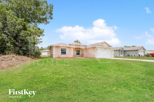 Photo - 2005 Maple Ln