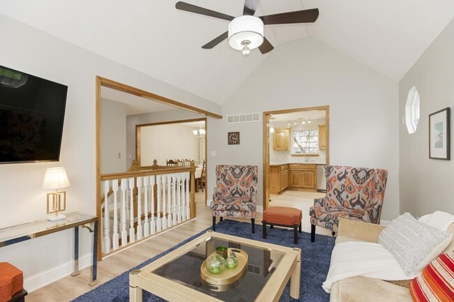 Photo - 13804 E 50th St