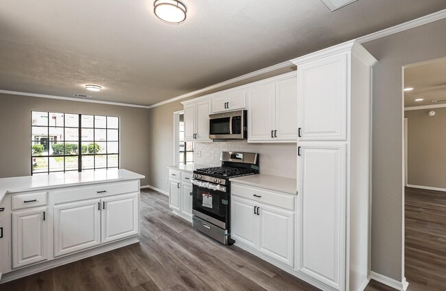 Photo - 18703 Evergreen Falls Dr
