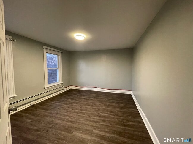 Photo - 158 Chapel St Unit 2