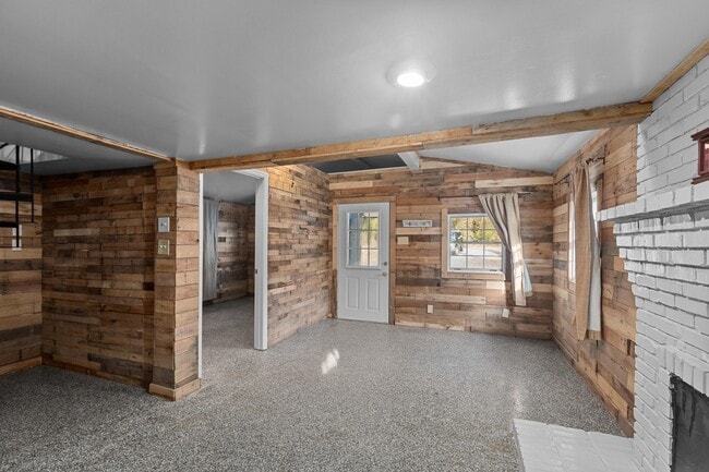 Photo - 1494 Amster Grove Rd