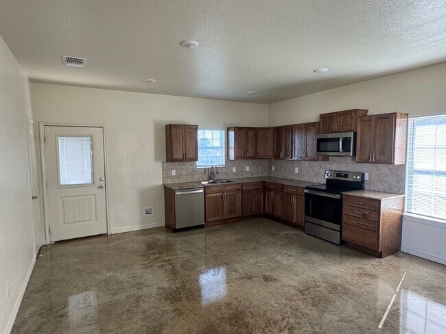 Photo - 143 Carley Ct