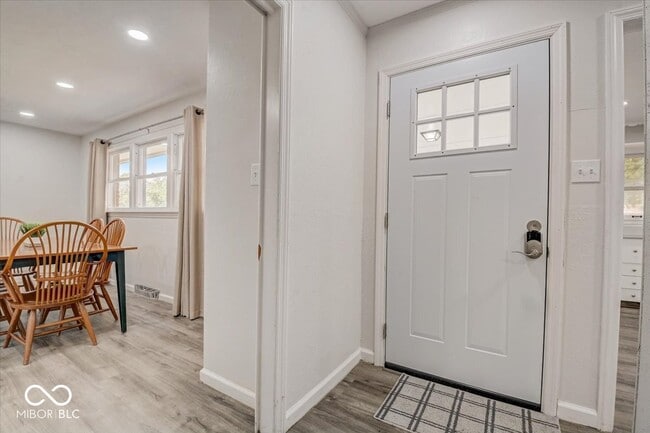 Photo - 2203 Cord St