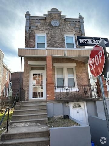 Building Photo - 5352 Lena St Unit A Rental