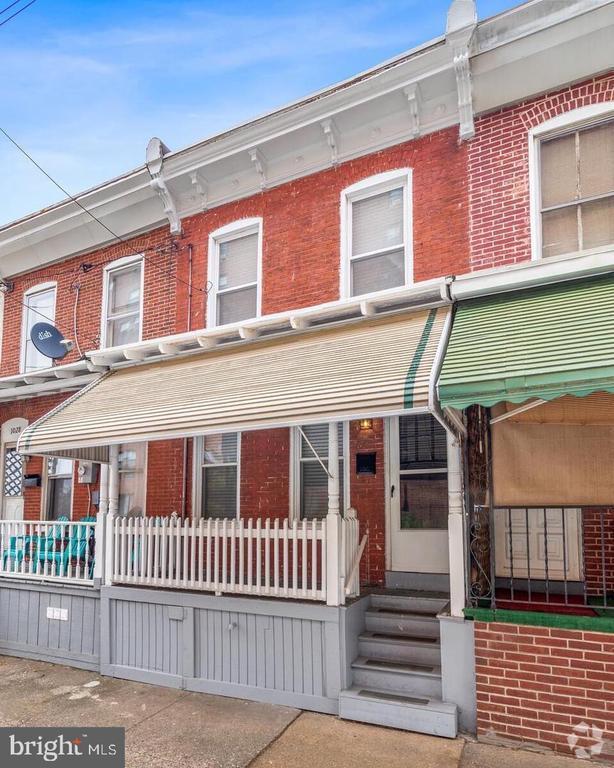 Building Photo - 1026 N Dupont St Rental
