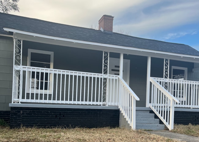 Building Photo - 542 Grn Unit 1